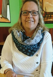Tina H.